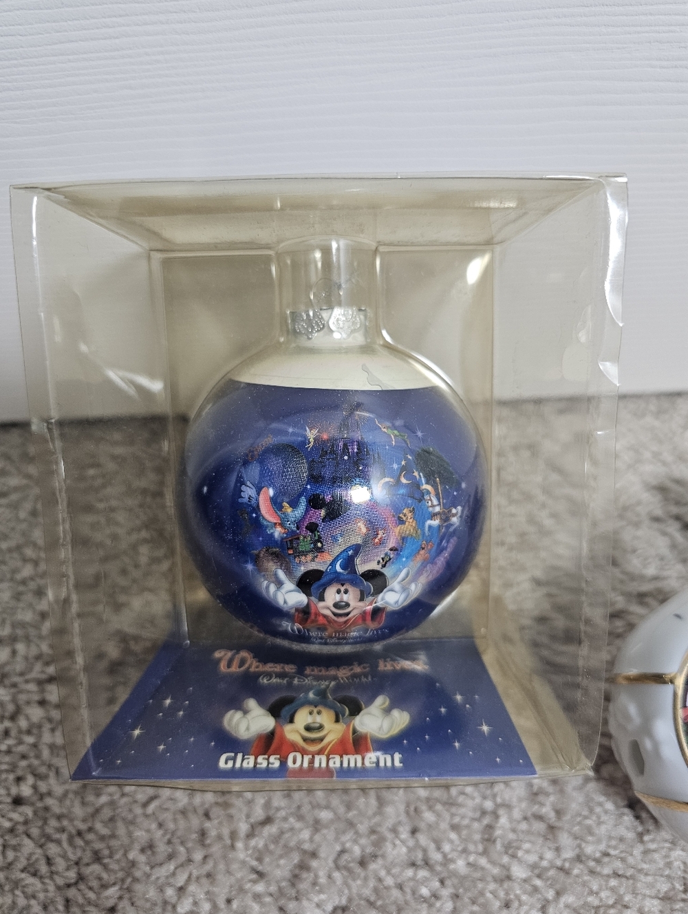 Disney Art Collection And Parks And Resorts Ornaments Bundle NWT - Picture 2 of 5